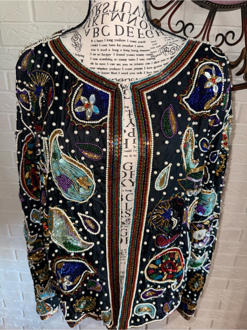 Vintage 80s/90s Black Silk Beaded Paisley Jacket - 100% Pure Silk